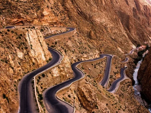 the-Dades-Gorge-presents-a-dramatic-landscape